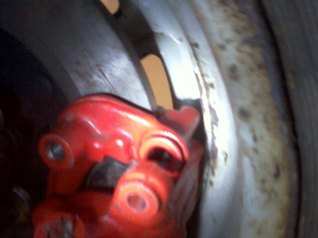 Fényképek-0192.jpg (276.45 KiB) Viewed 12938 times alulról látszik hogy beleér....